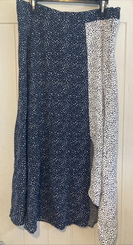 Bnwt navy white spotty - bnwt,