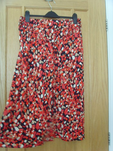 Womens skirt size 14 - m&s,