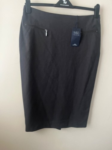 Skirt size new - m&s,