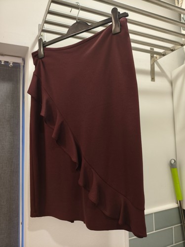 Skirt size burgundy - skirt,size, 14,