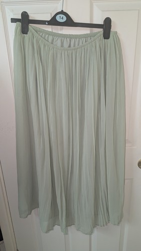 Light green pleated - m&s,