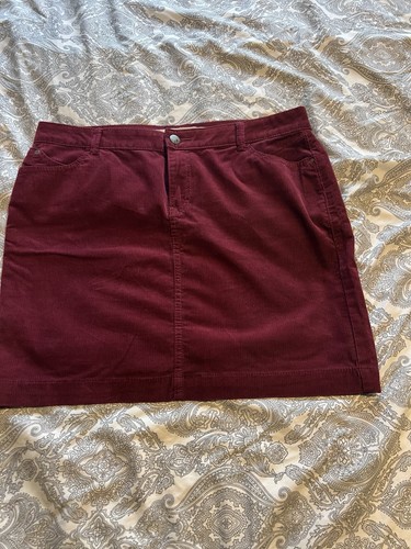 Ladies burgundy corduroy - m&s,